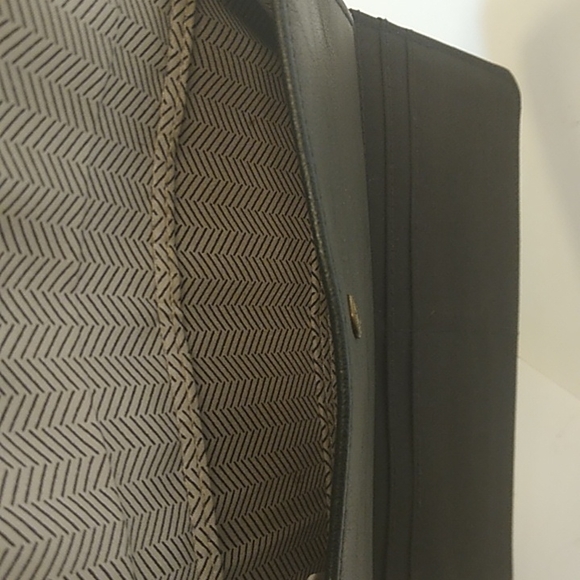 Wristlet - Picture 6 of 10